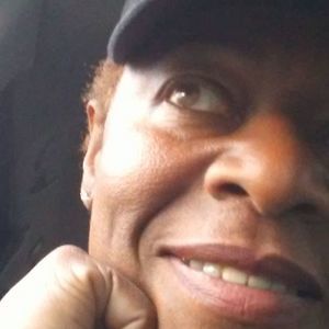 Meet your Posher, Holace